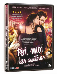 Toi, moi, les autres en DVD le 21 août 2012, avec Leïla Bekhti, Benjamin Siksou et Cécile Cassel 
